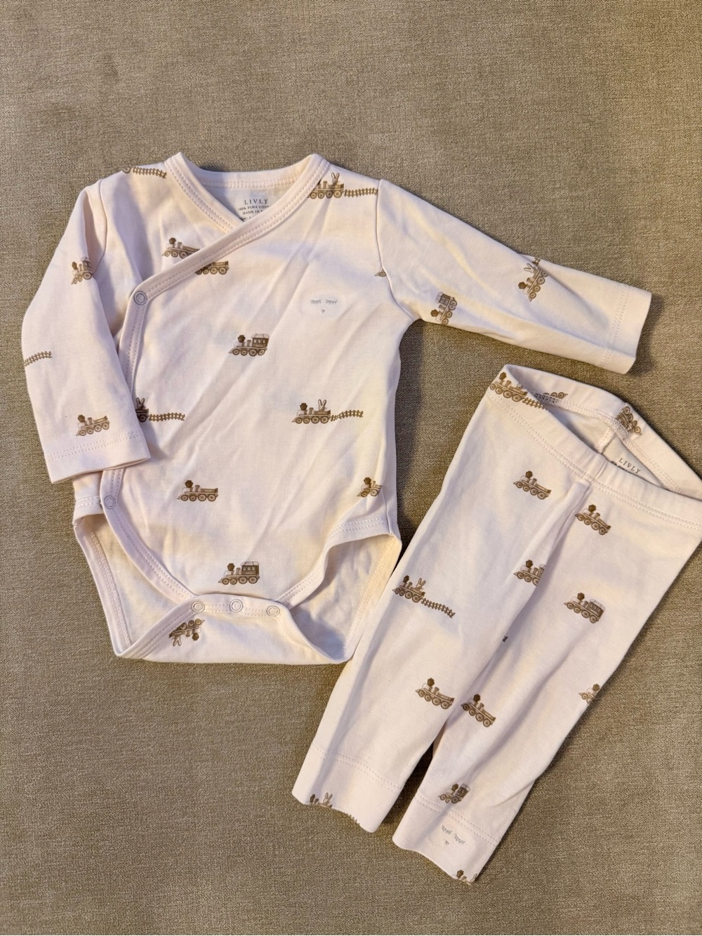100% Pima Cotton Train Print Kimono Bodysuit & Pants Set - Pale Pink